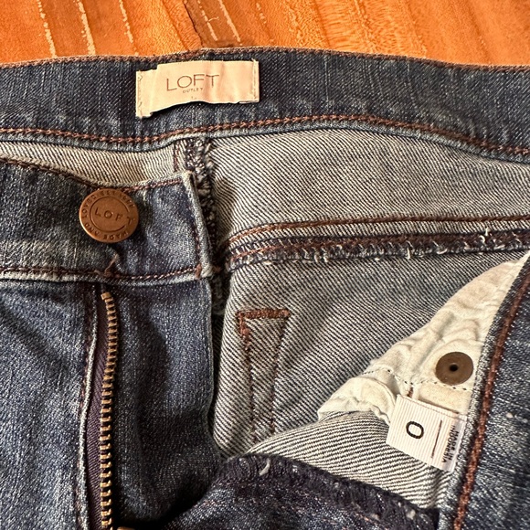 Loft denim blue jean shorts - Picture 3 of 3